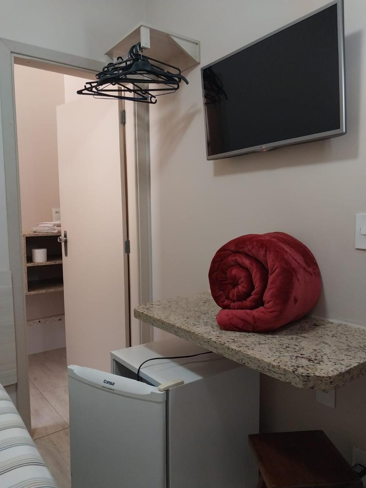 Leme Plaza Hotel Экстерьер фото